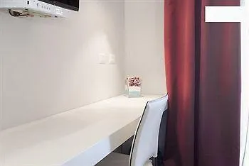 بيت ضيافة نير هوم سمارت سويتس 2*